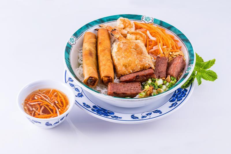 B52. B ĐẶC BIỆT